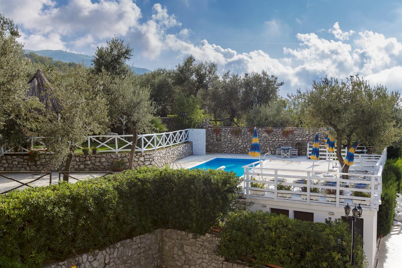 Apartamento Il Casale Del Golfo Vico Equense Exterior foto
