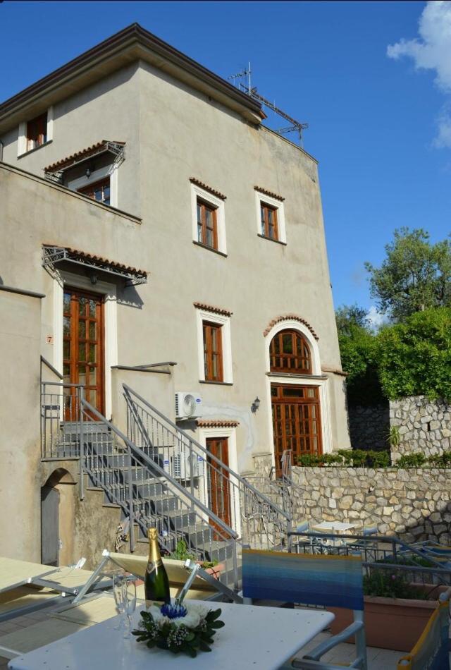 Apartamento Il Casale Del Golfo Vico Equense Exterior foto